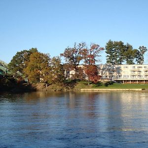Riverside Hotel, Ascend Hotel Collection